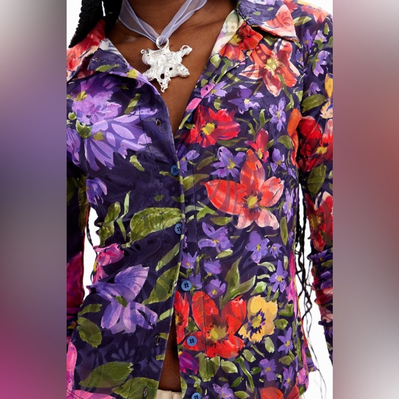 Desigual Tops - 🔥NWT Desigual Floral Shirt